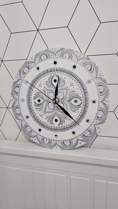 Zegar 30cm średnicy
