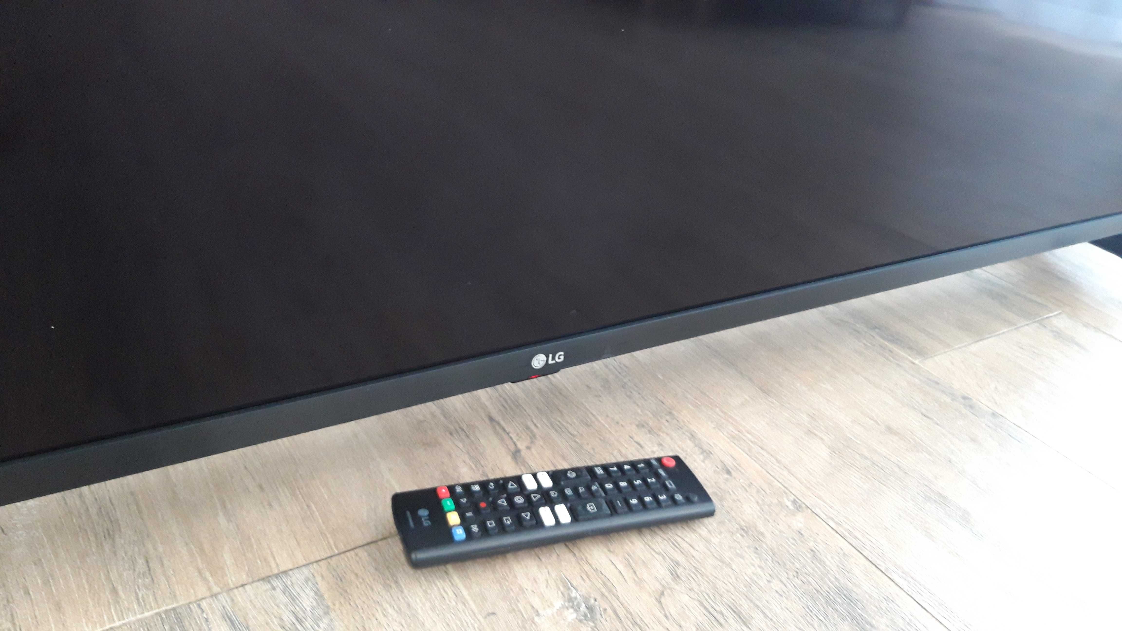 Tv LG 65" 4K UHD smatr tv webOS DVb-T2 hevec stan idealny