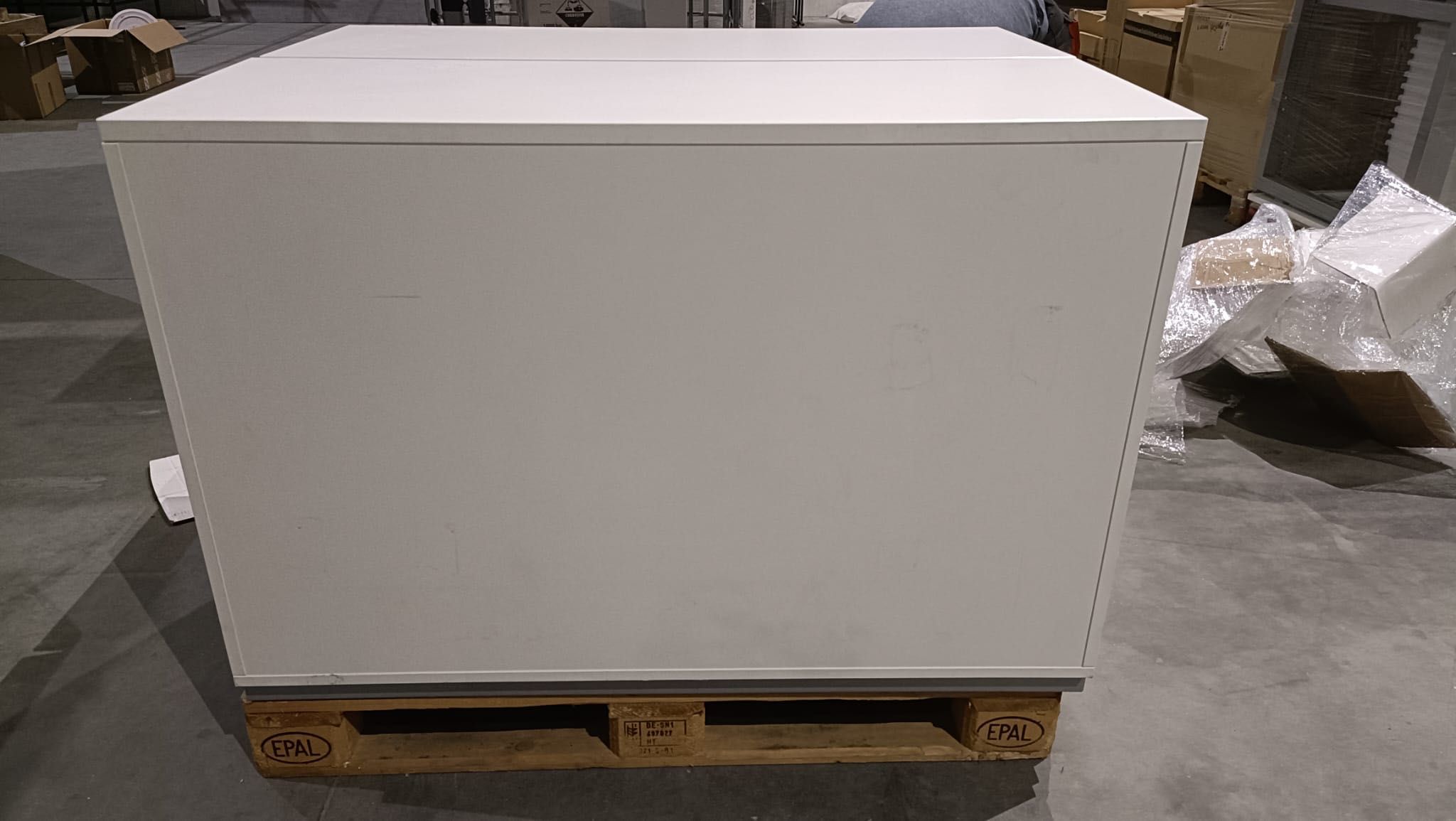 Komoda biała przesuwane drzwi - 45x120x82 cm