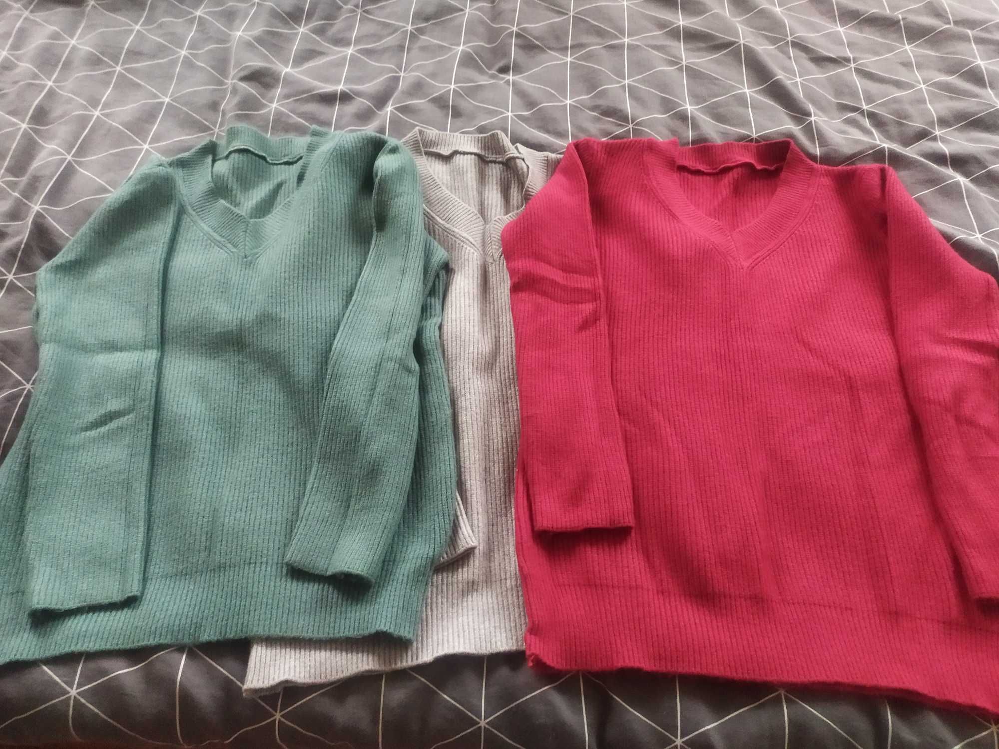Sweterek w 3 kolorach