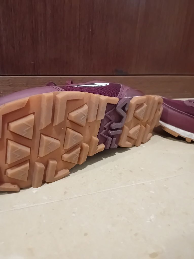 Sapatilhas da fila