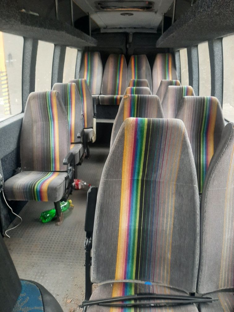 Сидіння для автобуса