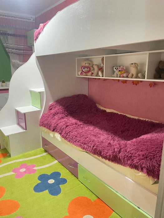 Продам 2-х ярусне ліжко