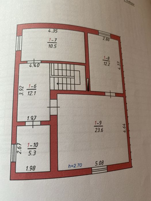 Будинок два поверхи та літня кухня