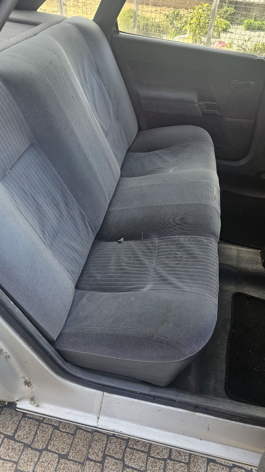 Vendo Renault 21 GTL (1989) - Para Arranjar ou Pecas