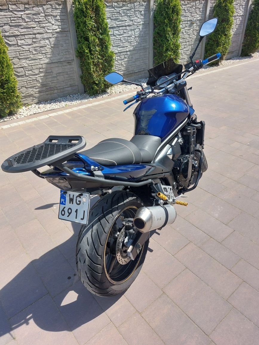 Motocykl Suzuki GSF650 naked