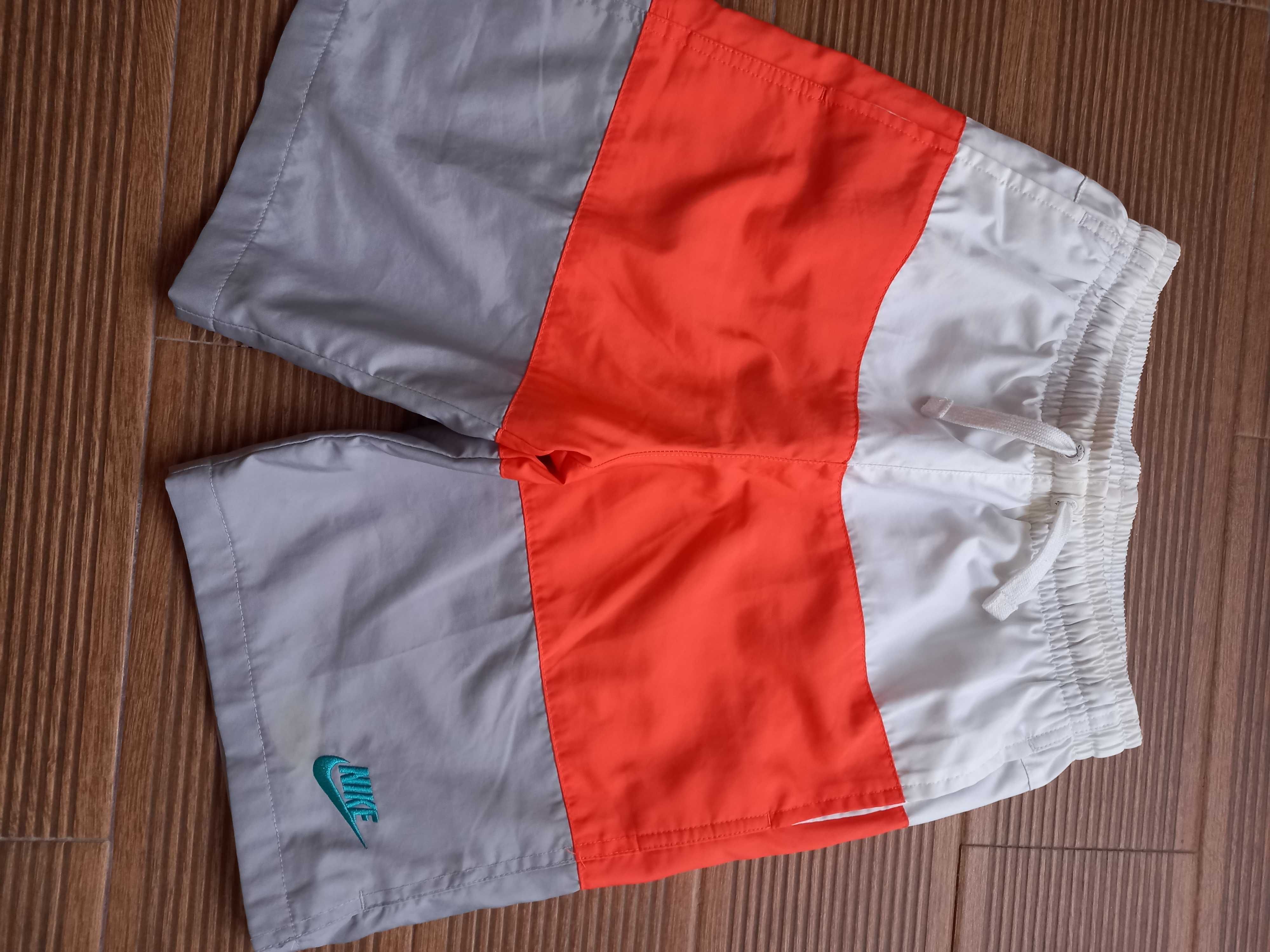 Bermudas de praia NIKE novos 15 anos