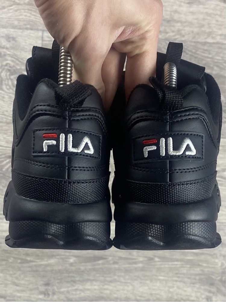 Fila кроссовки 36 размер кожаные чёрные оригинал