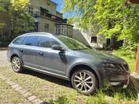 Skoda Octavia III lift Scout kombi 2,0 tdi niski oryginalny przebieg