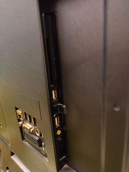 LCD Qilive de 42 Polegadas