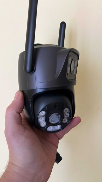 WI FI  подвійна камера з двома обєктивами і нічним баченням