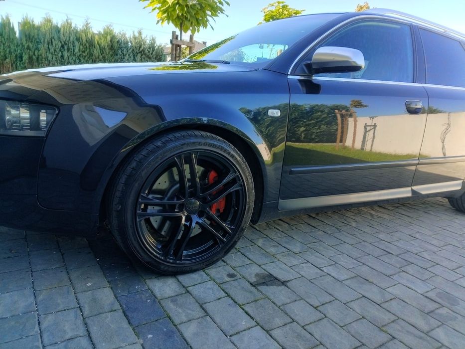 Audi S4B6 Avant manual