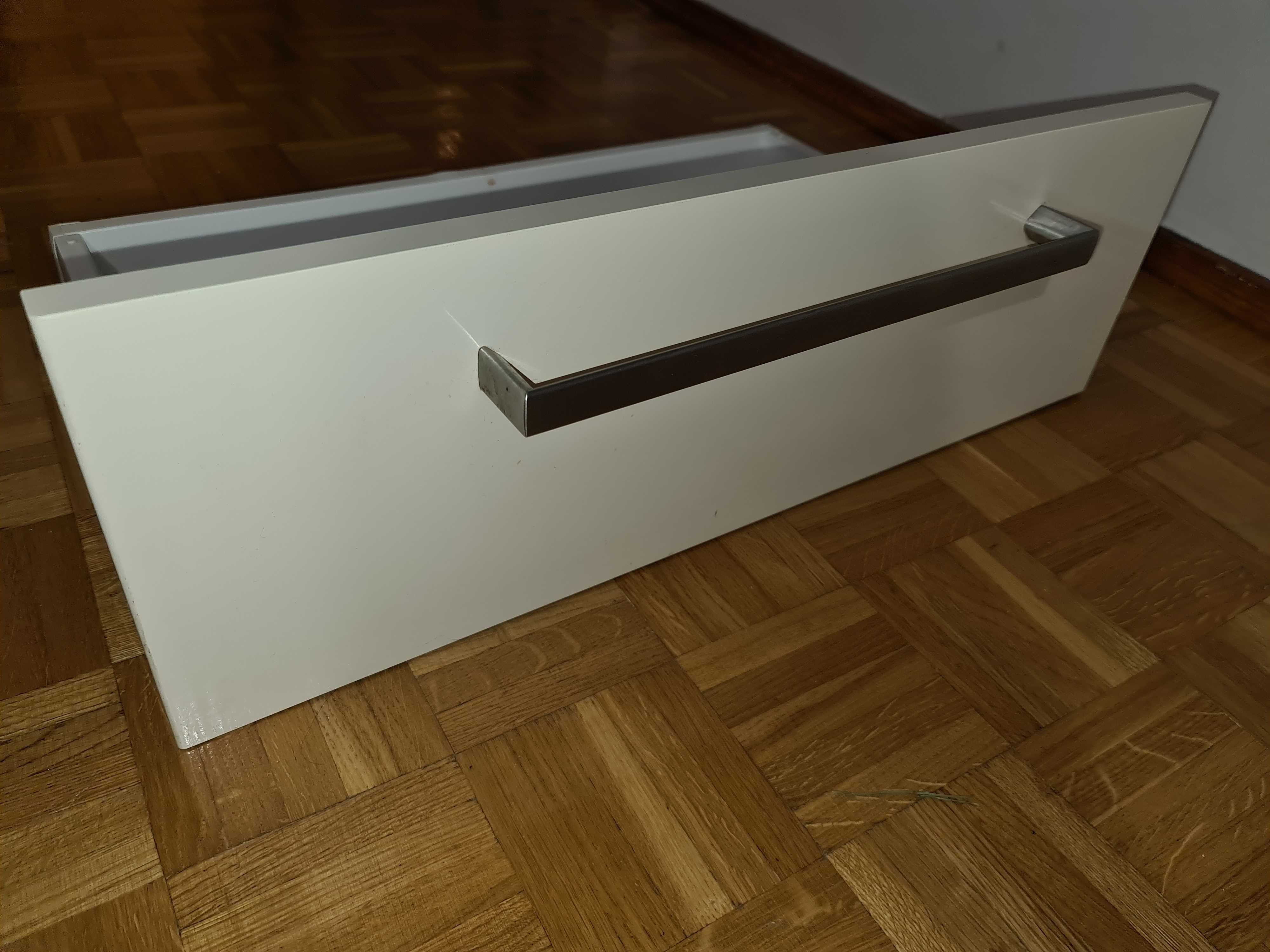 Dwie szuflady kuchenne z frontem Ikea Ringhult