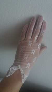 Rękawiczki haftowane