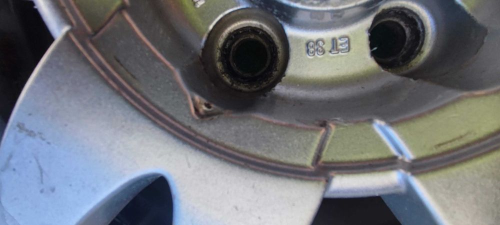 Felgi Aluminiowe  5x100  6jx15 ET38  4-szt