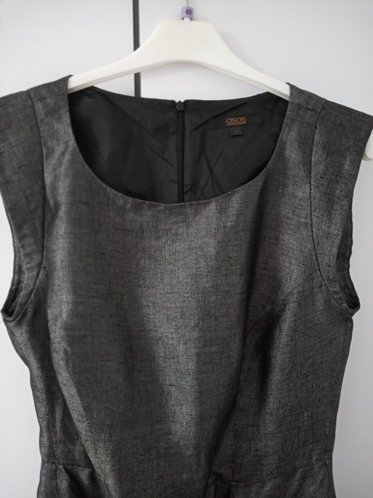 Sukienka tulipan na każdą okazję ASOS M/L