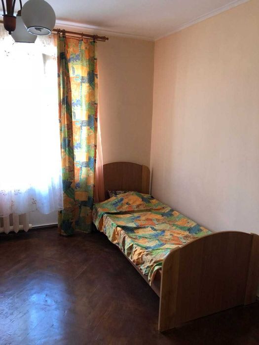 Оренда трикімнатної на Оболоні, Г. Дніпра 20б, Київ