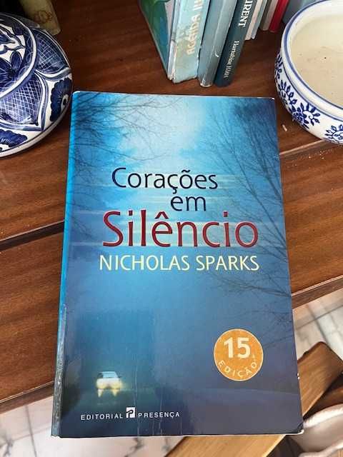 Corações em Silêncio de Nicholas Sparkes