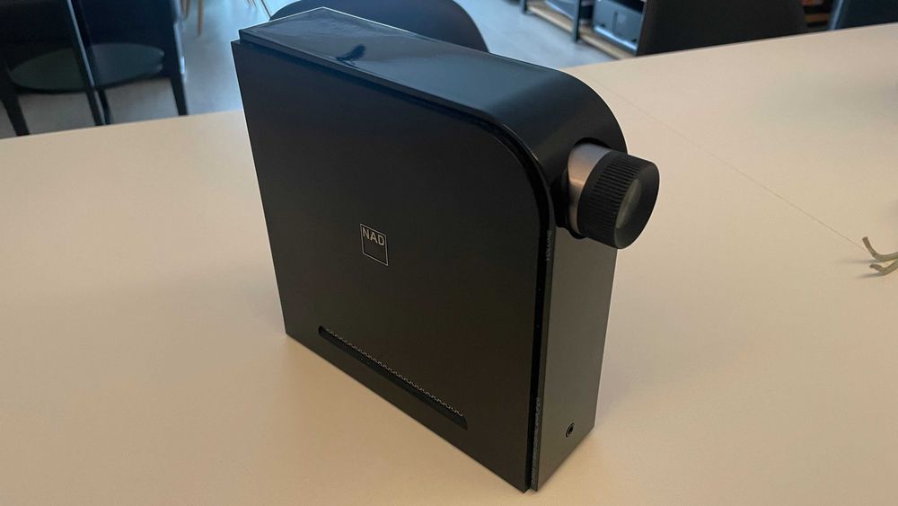 Wzmacniacz, NAD D3020, oryginalny pilot, Stan bardzo dobry-.