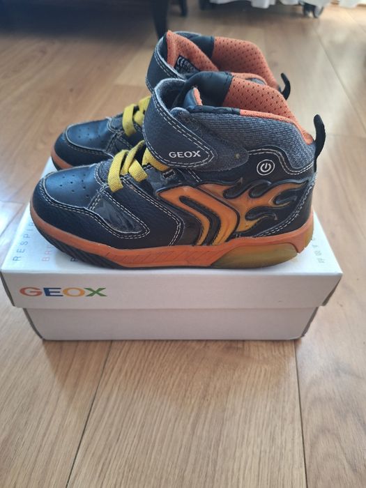 Geox respira sneakersy trzewiki świecące 29