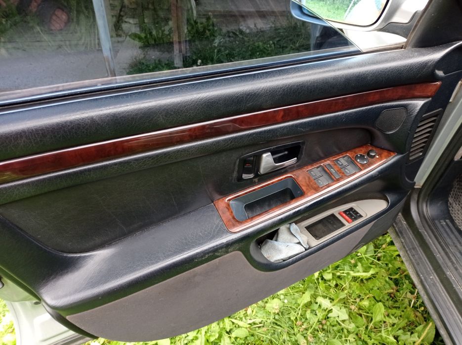 Ауді а8д2 1997 року