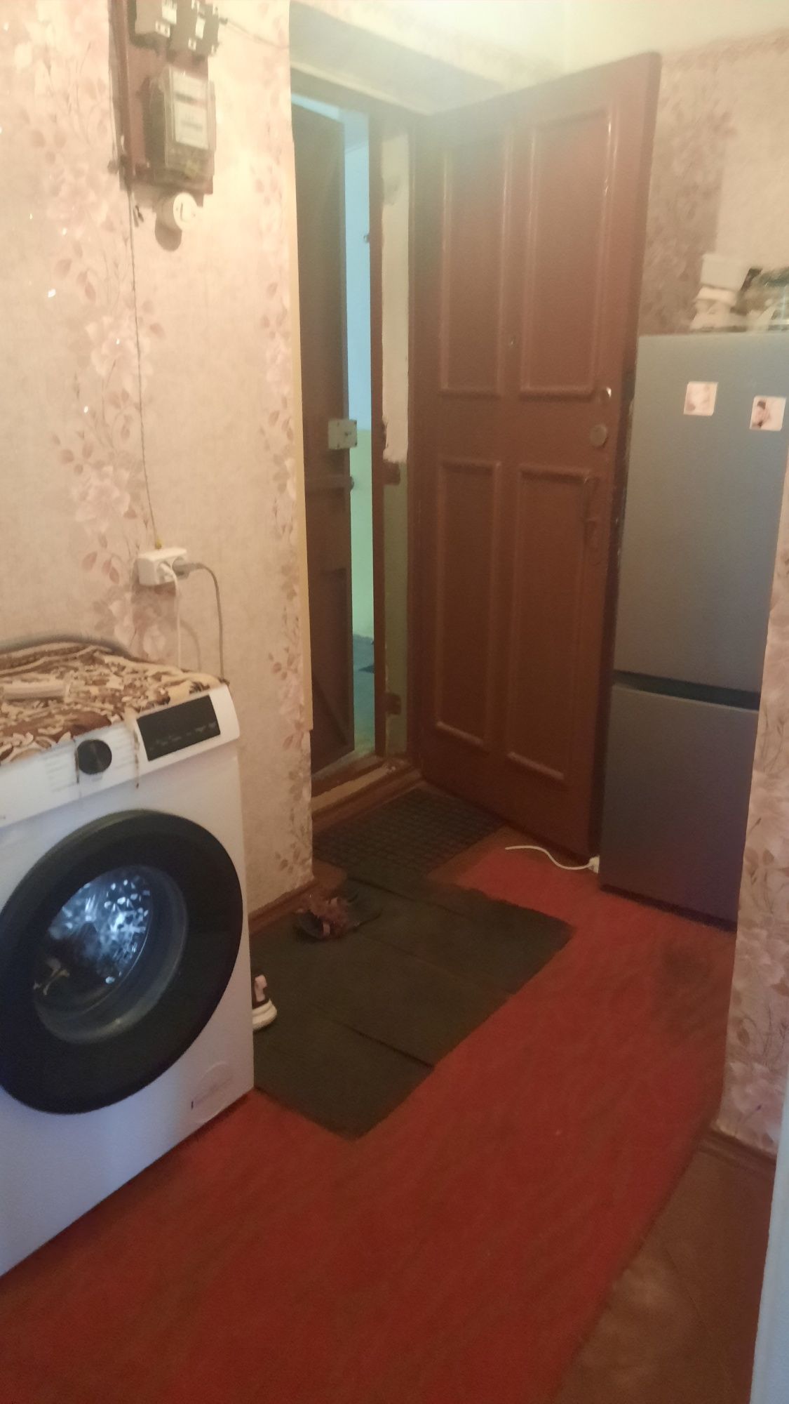 Продаю срочно 1комн.кв Сухой фонтан  ул.Террасная, жилое состояние,