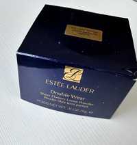 Estree Lauder puder sypki