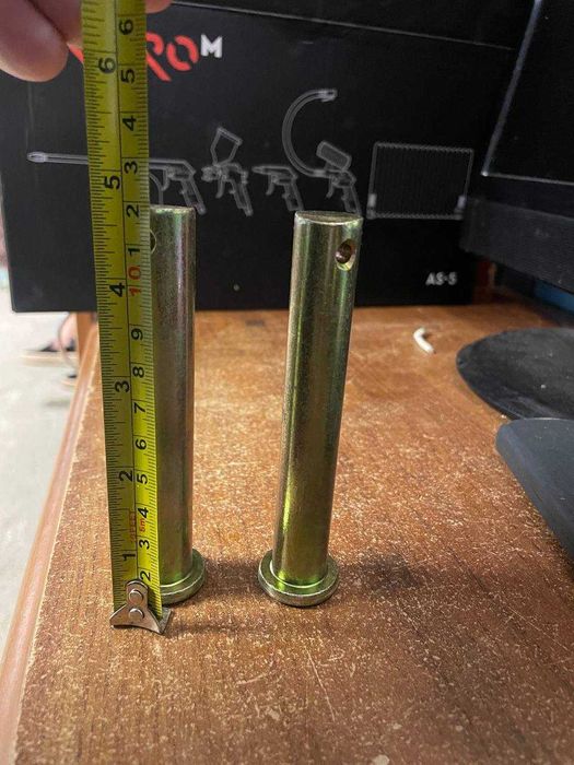 Ось, штырь, палец,