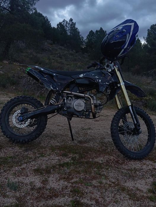 Pit bike malcor xzf 140