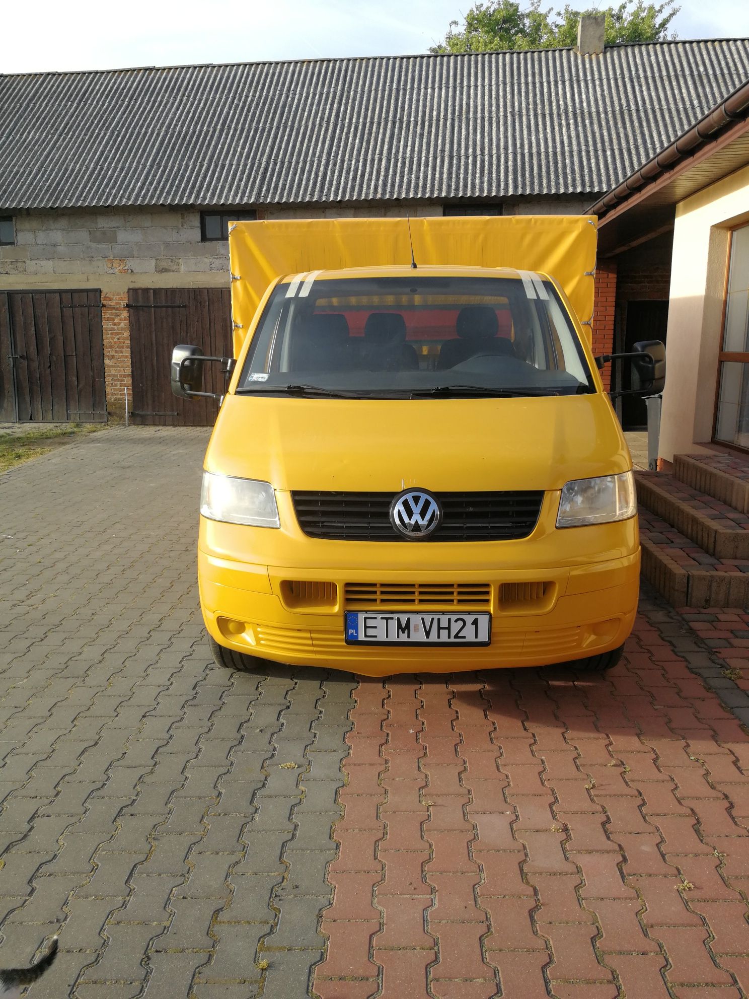 Sprzedam  VW T5 2.5tdi 130km  bez zabudowy
