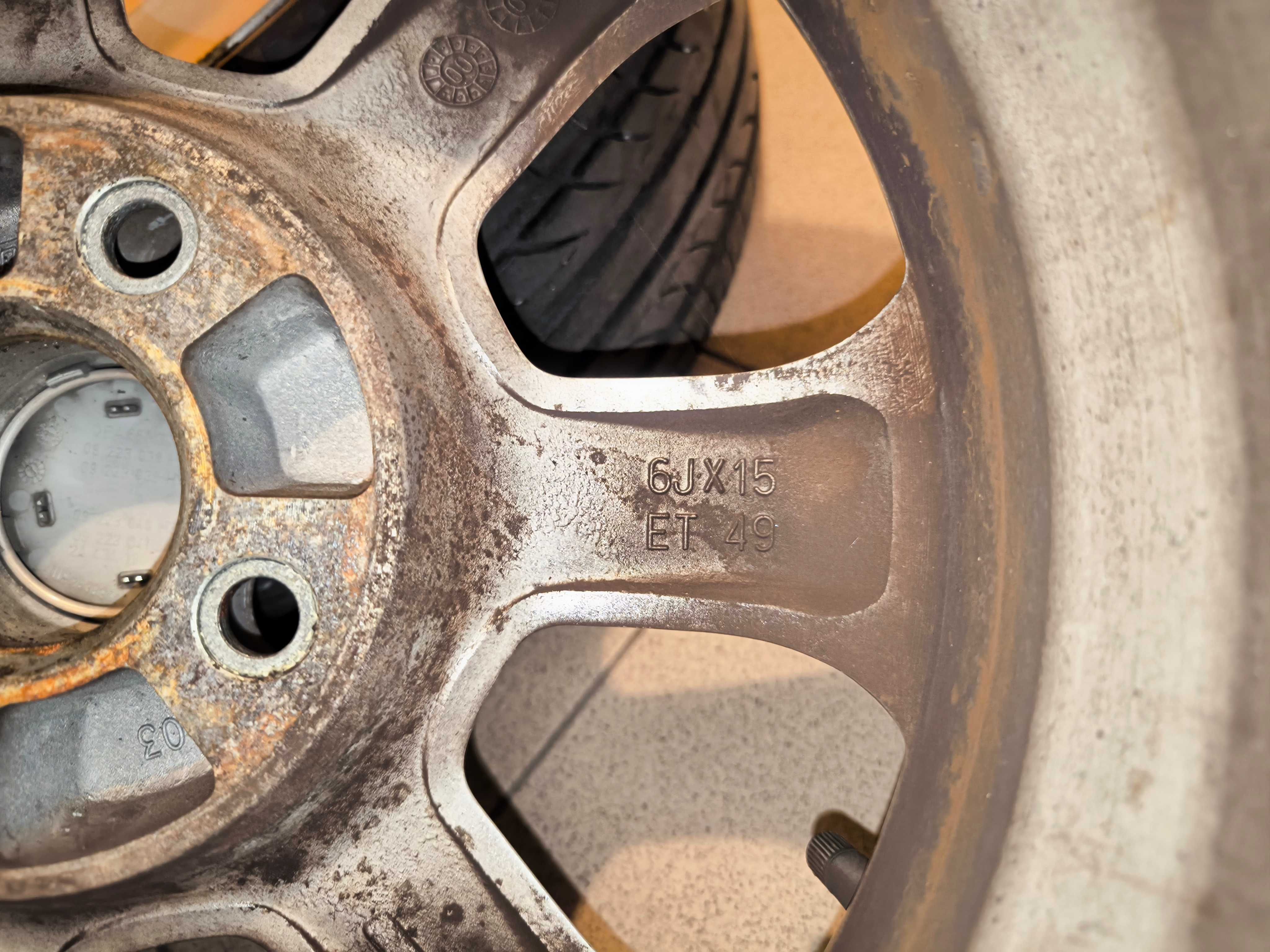 Opel - Felgi aluminiowe 15" - 4 śruby