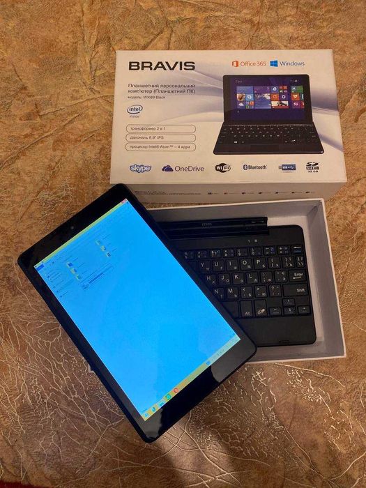 Планшет компютер Bravis Intel WXi89