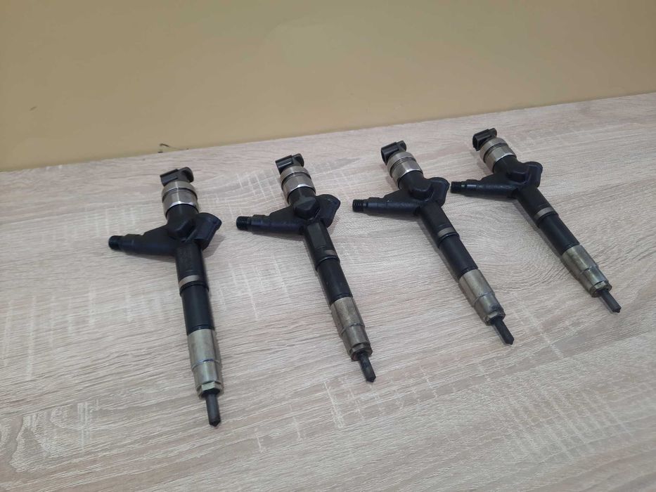 Форсунки 16600-EC00A Nissan Pathfinder Navara d40 2.5 Форсунка DENSO