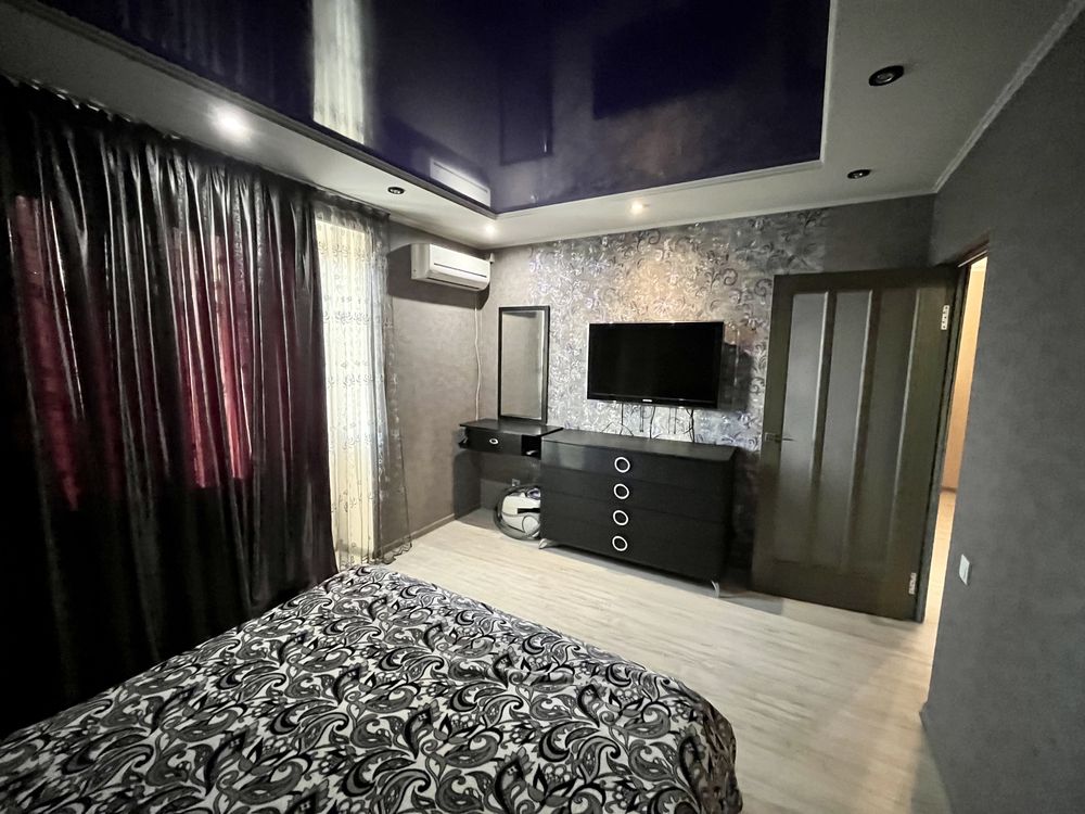 Продаж 3 кімнатної квартири в Центрі, вул. Садова