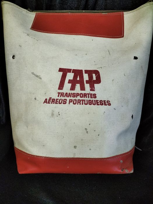Mala de Hospedeira da TAP