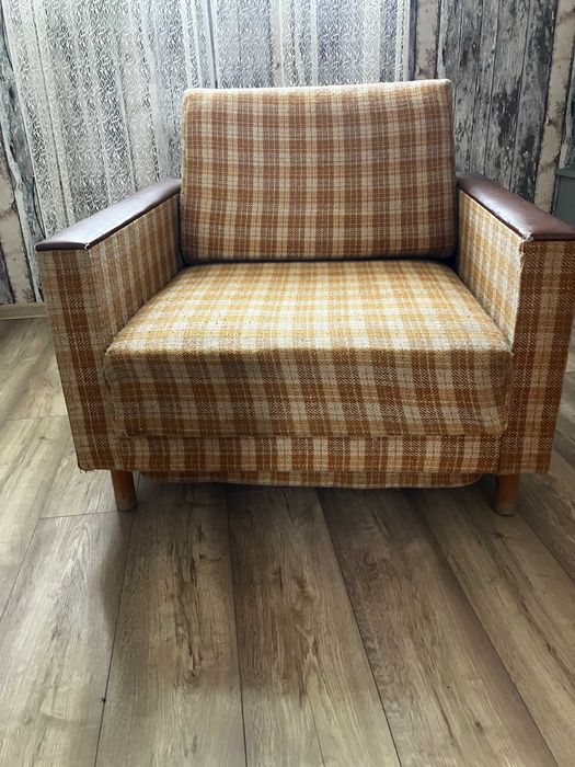 Fotel rozkładany PRL amerykanka antyk zabytek inwestycja