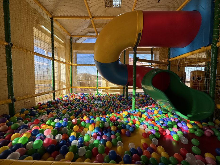 Діючий бізнес дитяча ігрова кімната