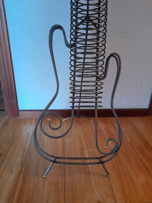 Stojak na płyty CD i DVD - gitara