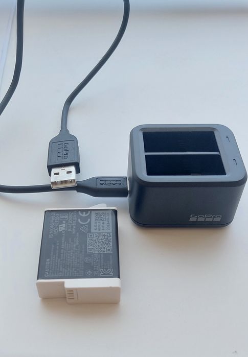Зарядний пристрій для GoPro 12,11,10,9 Dual Battery Charger + акумулят