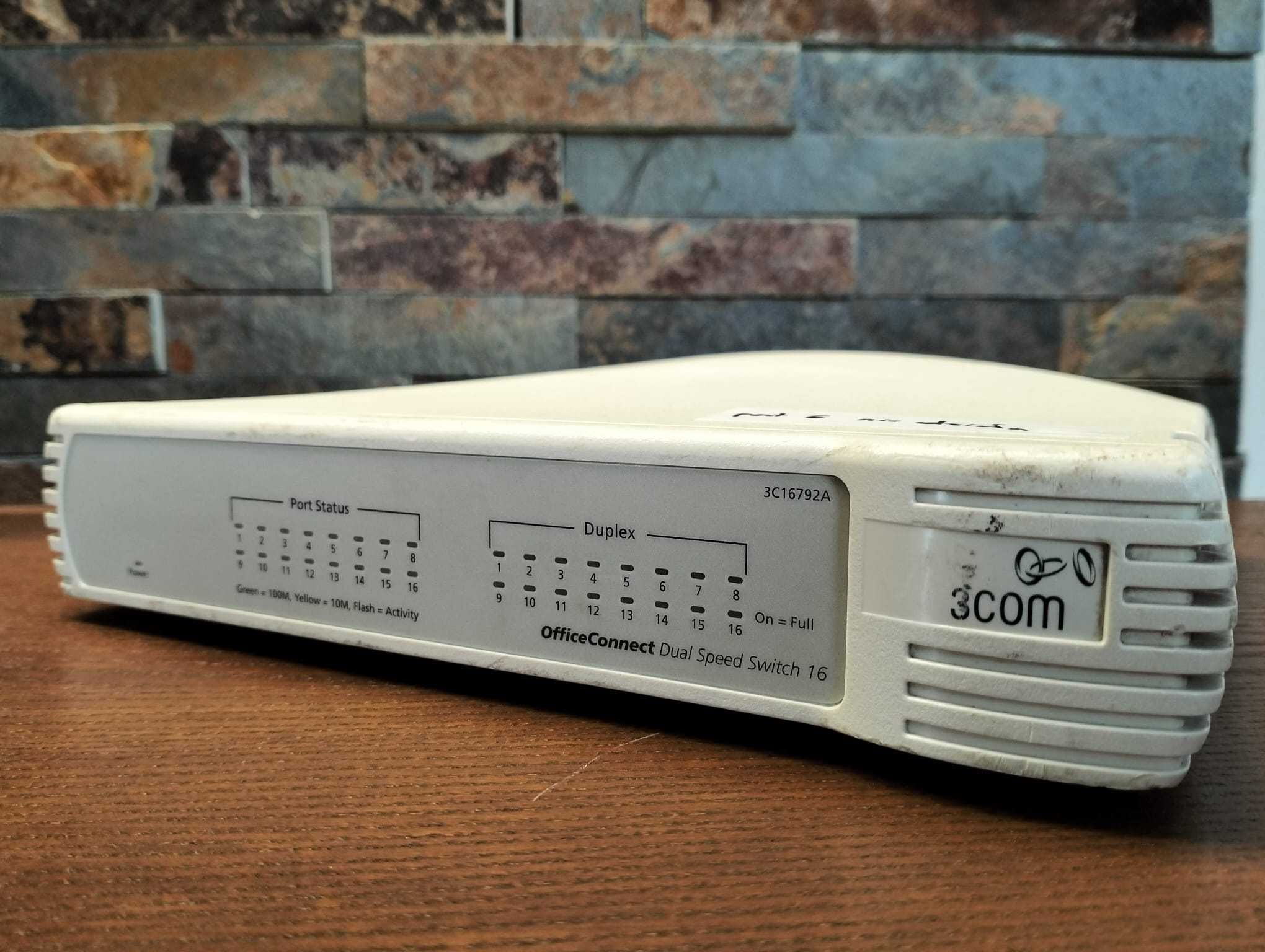 Switch 3COM 3C16792A OfficeConnect Dual Speed 16 1 spalony port