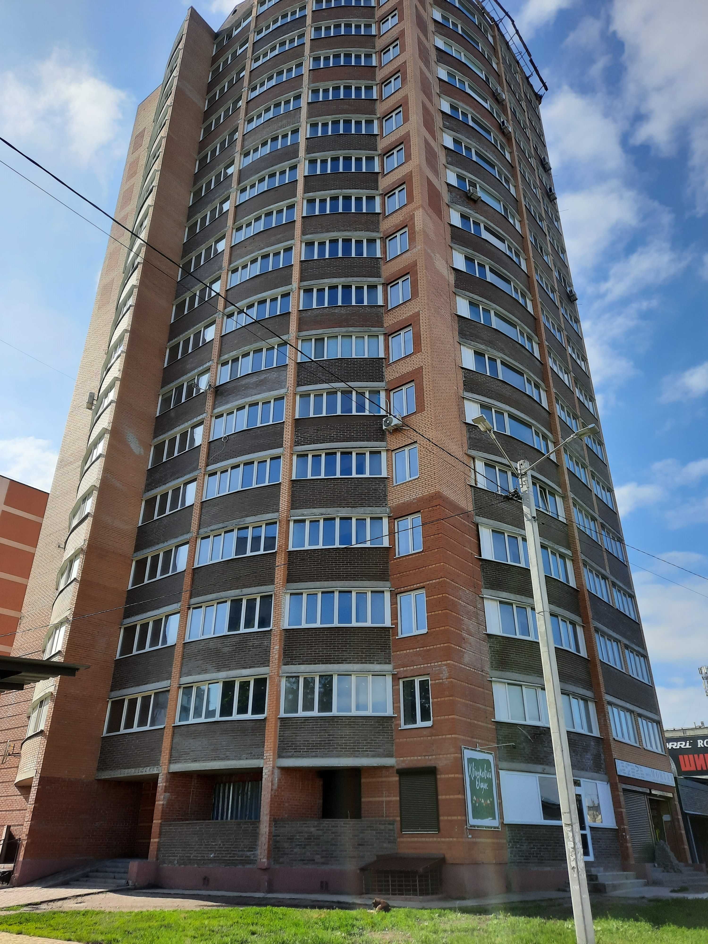 ПРОДАМ 1-кім кв-ру 50 кв.м. п-т Незалежності, 74 БІЛА ЦЕРКВА кредит