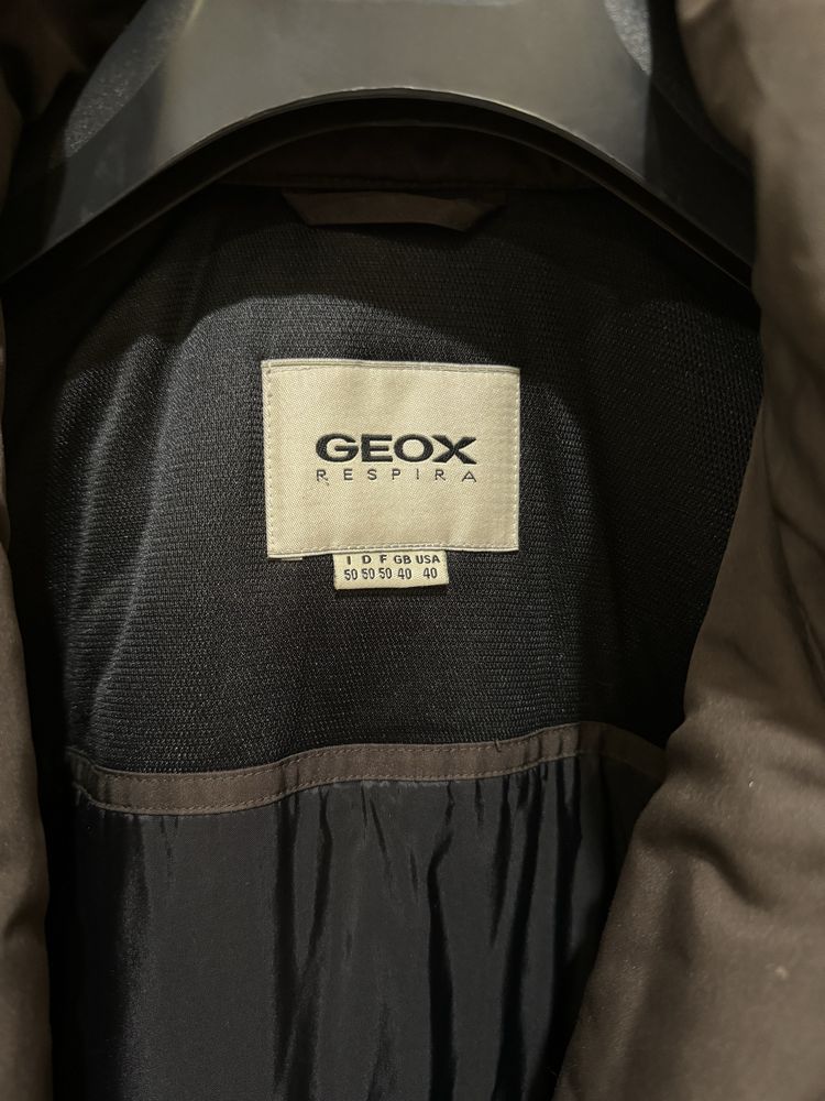 Casaco / Parka Geox tamanho 50/L