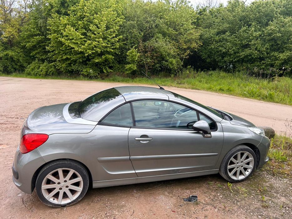 Peugeot 207 CC 1.6T