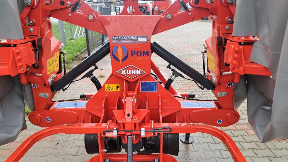 Zestaw Kosiarek KUHN, MOTYL , szer. rob. 8,8 m nie Krone