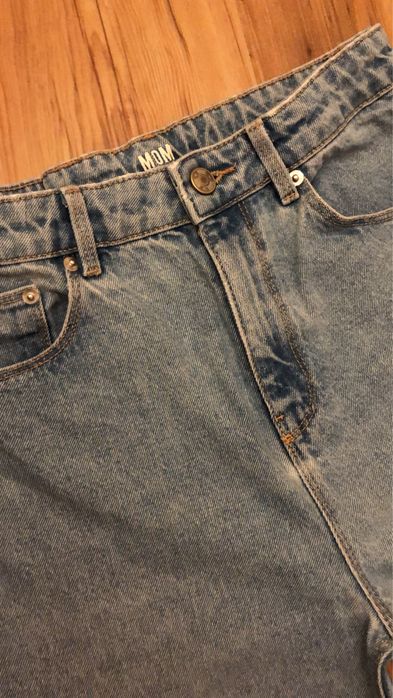 Джинсы на девочку Benetton,Zara