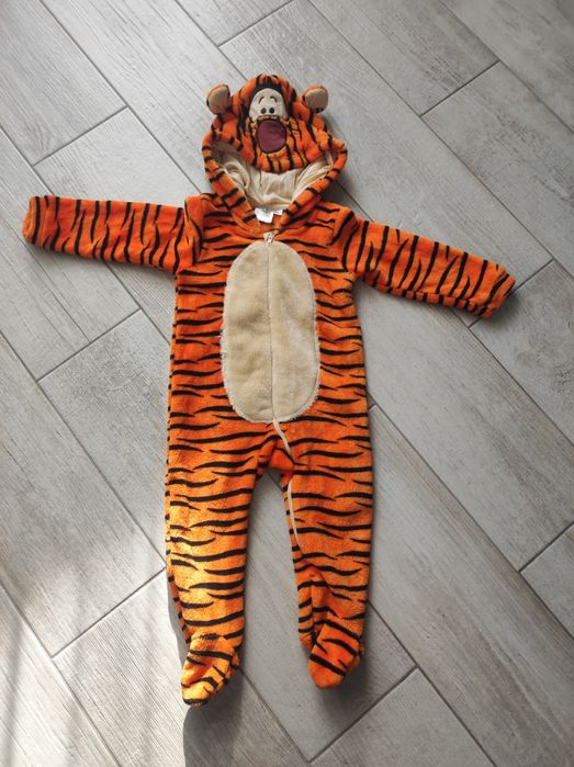 Pajacyk niemowlęcy Disney rozm. 80 cm