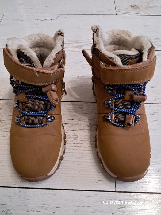 Trzewiki chłopięce beżowe ocieplane na rzep Smyk Cool Club  r.31