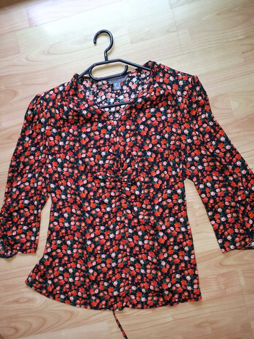 Sprzedam nową  damską bluzke roz. L