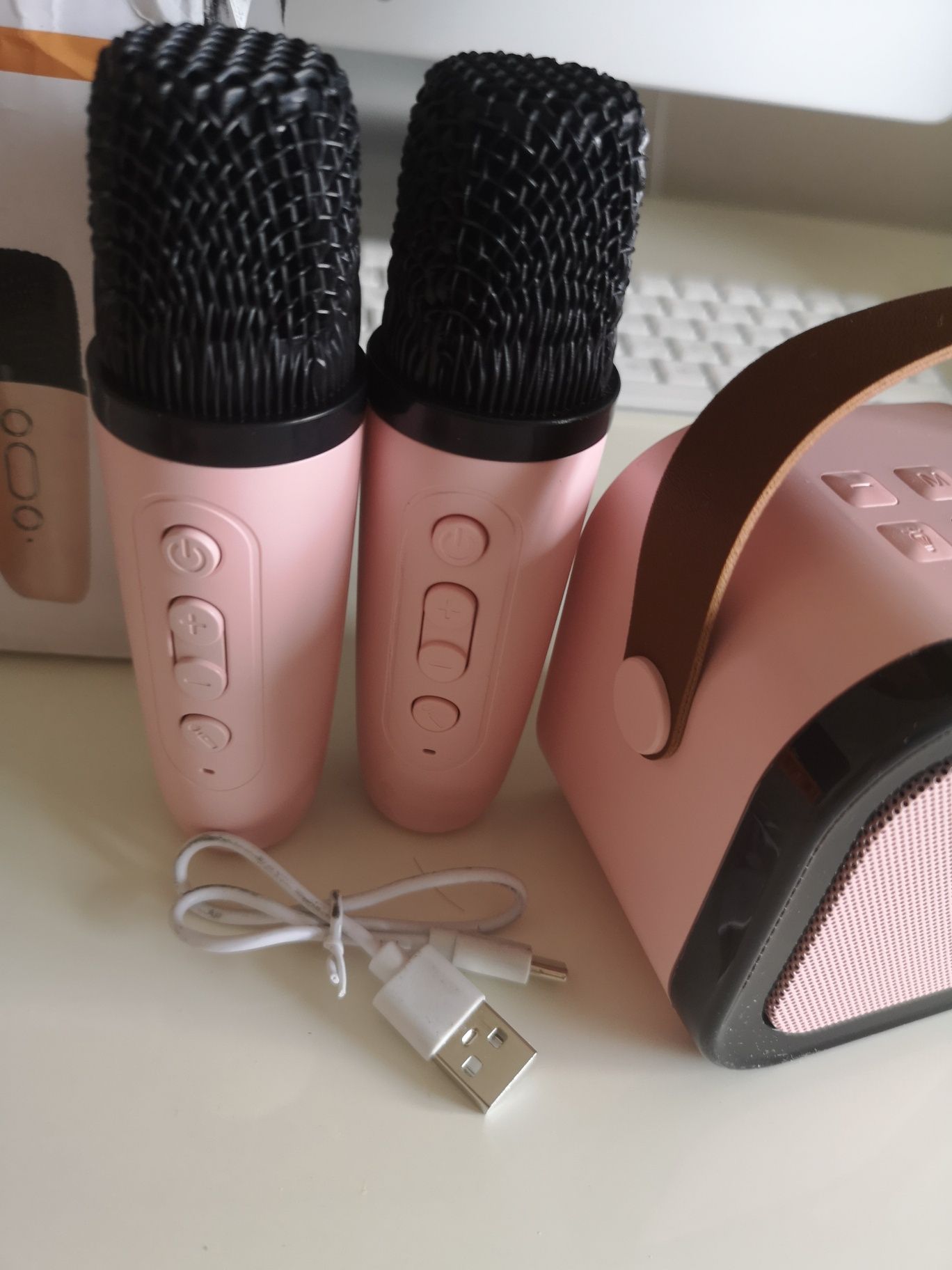 Conjunto karaoke criança
