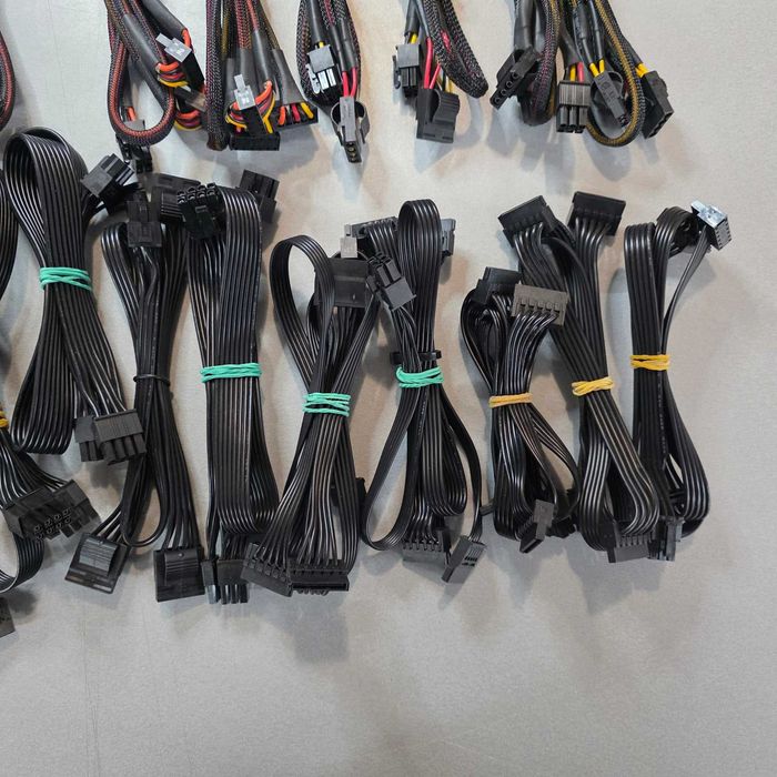 Модульные кабеля до блока питания! ЛОТ 19шт Gigabyte, Chieftec, Proton